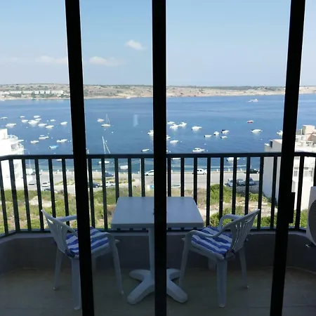 Calypso Court-3