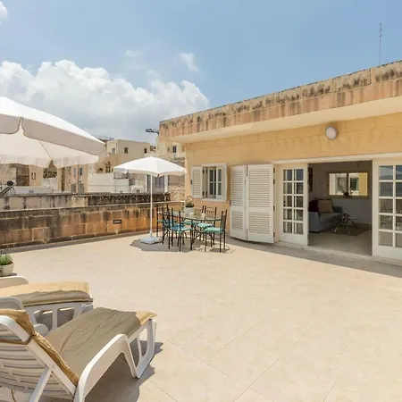 Valletta Penthouse-3