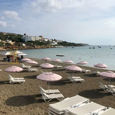 Mellieha Bay Waters Edge No. 160-2