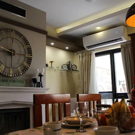 Cosy Home-3