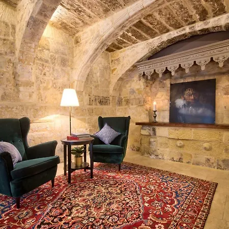 Palazzo Rose Of Rhodes By Vallettastay-3