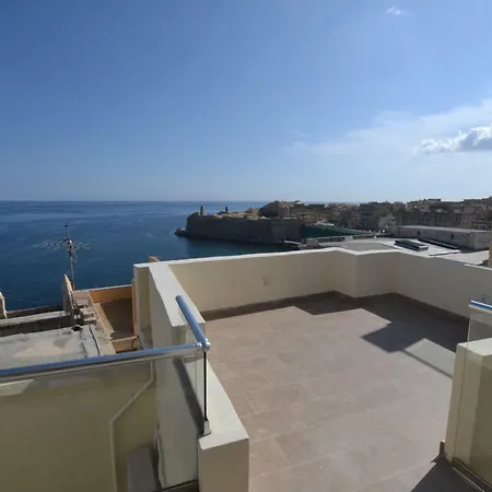 Valletta Dream Suites Penthouse-2