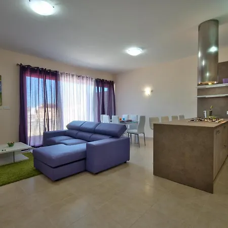 First Class Apartments Ta' Martin By G&G-2
