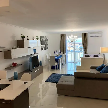 Harbour View Apartment-2
