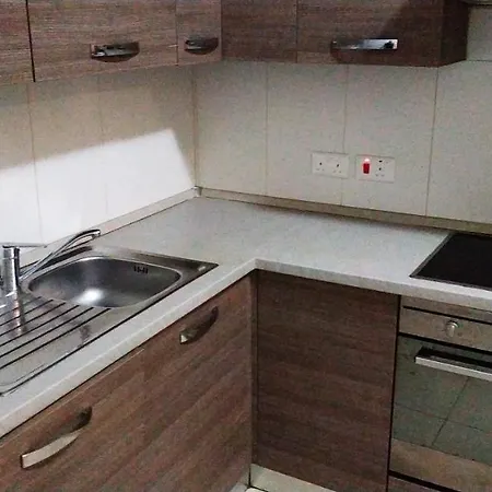 Don Mikiel Rua Apartment 1-3