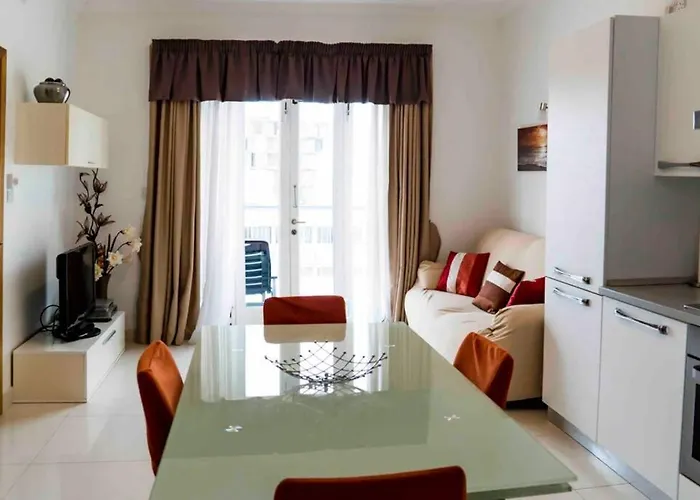 Luxurious Furnished Penthouse Apartment In Sliema