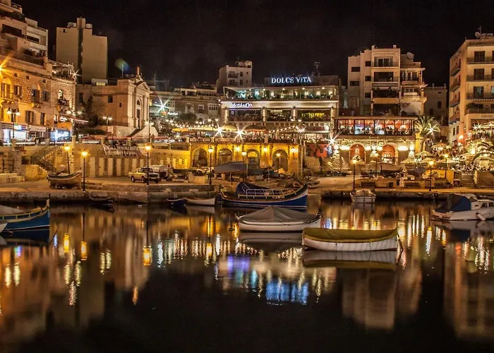 Super Luxury Apartment In Tigne Point, Amazing Sea Views Sliema