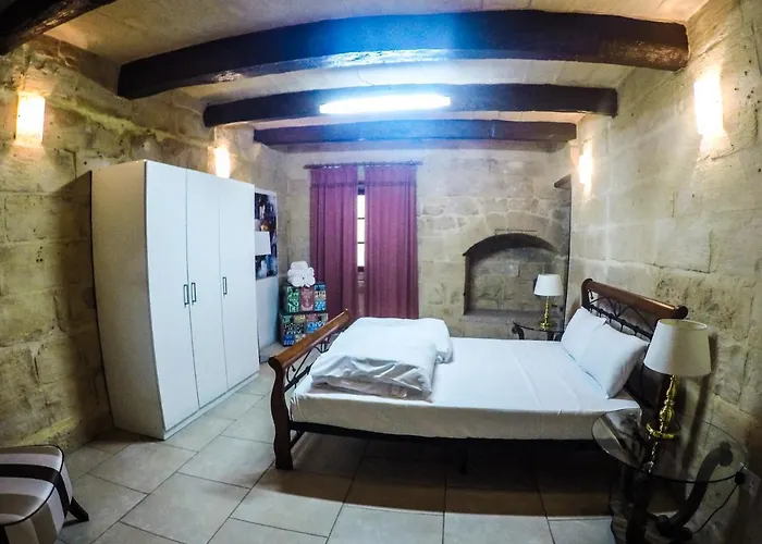 Pet friendly Banoffee Two Bedroom Apartment Valletta