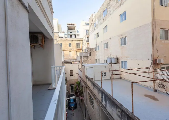 Sant Antnin Suites By Haven And Keys Malta Sliema