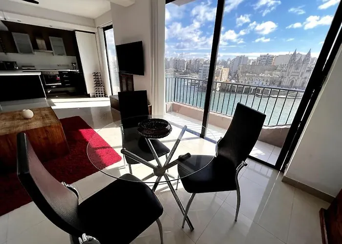 Seafront Meridionale 2Bedroom Apartment San Ġiljan