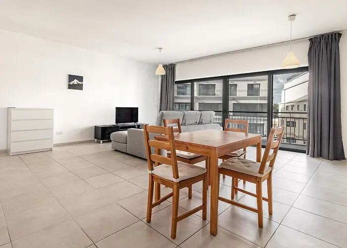 Lovely Studio Apt In The Heart Of St Julians San Ġiljan