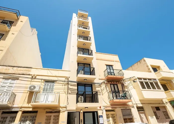 Sea Bliss Apartments With Terrace Just Off Seafront In St Paul'S Bay - By Getawaysmalta