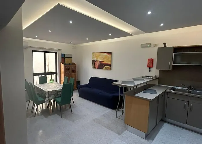 No 6 Poseidon Apartment San Ġiljan