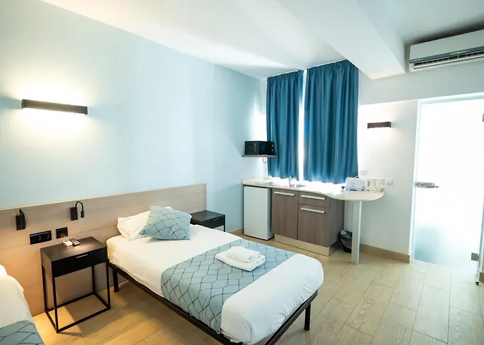 Day'S Inn Hotel And Residence Sliema
