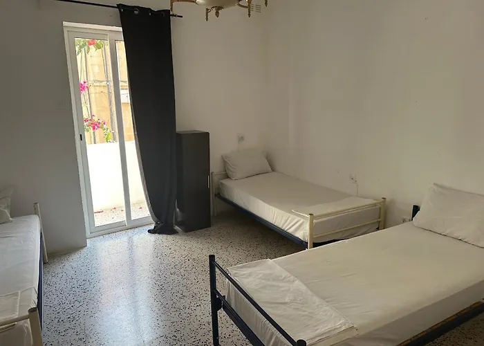 Haustierfreundliches Ave Maria Guest House San Ġiljan