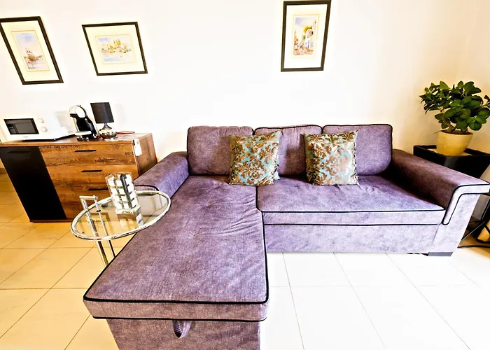 Huisdiervriedelijke Vic- Seafront Apartment Sliema