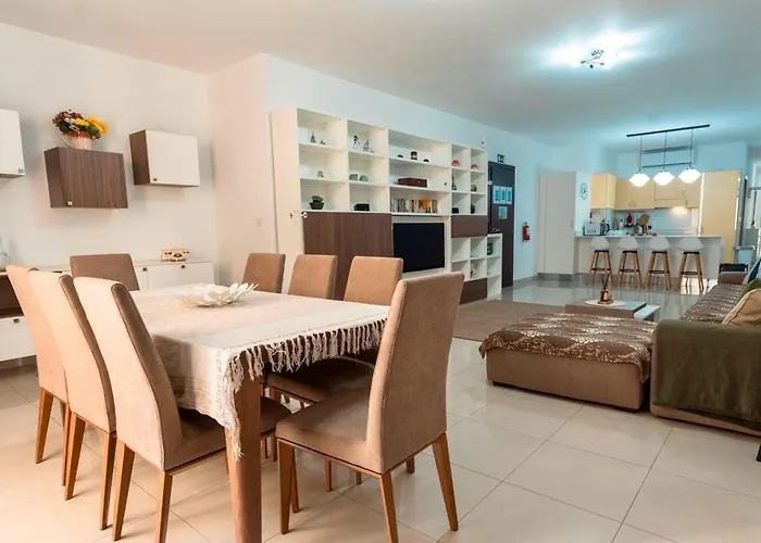 Belmonte Heights - Luxury 3 Bedroom Apartment Sliema