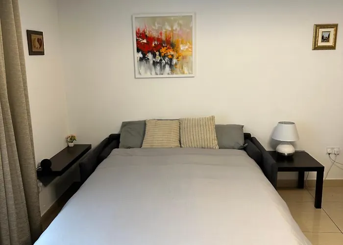 Spinola Bay Apt - Beatiful 3-Double Bed Apt Near Beach In Prime Location San Julián admite animales