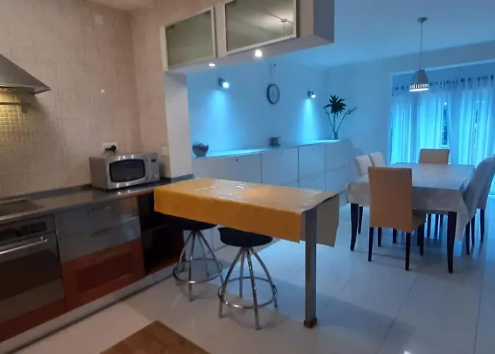 Pet friendly Sands Saint Julian's