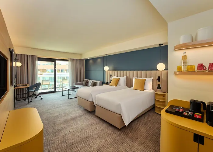 Voco Malta By Ihg Hotel San Ġiljan