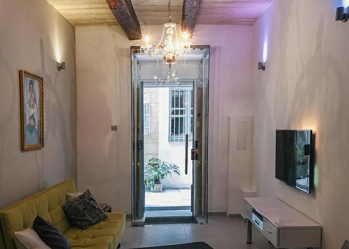 Cornelius Valletta Properties che accetta animali