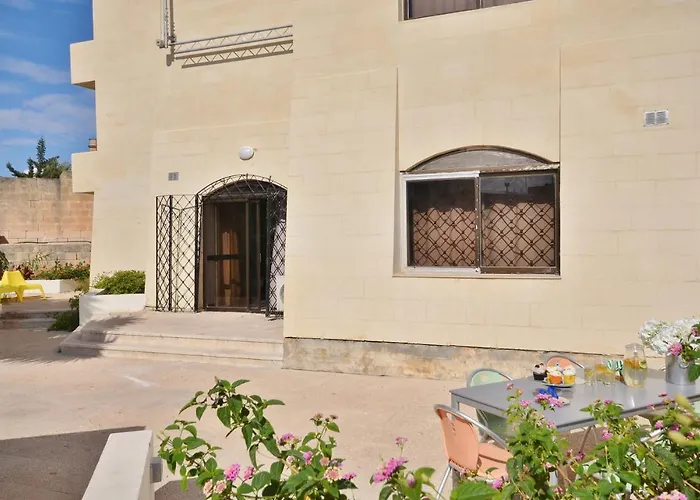 Haustierfreundliches City Living Suite Tk 1 Rm 3 San Ġiljan