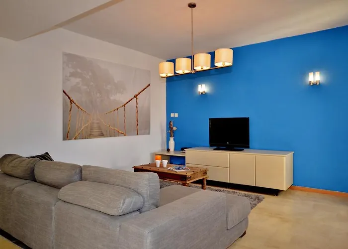 City Living Suite Tk 3 Rm 2 San Ġiljan