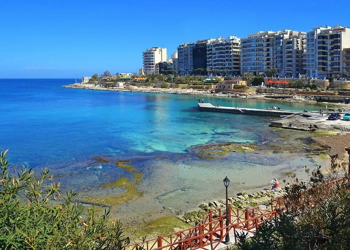 Gorgeous Apartment With Terrace In Fort Cambridge, Pool Sliema admite animales