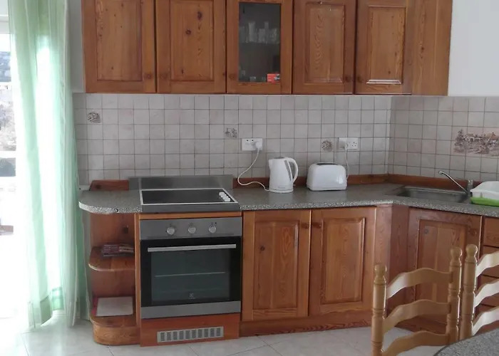 Hideaway Flats Apartment Xlendi