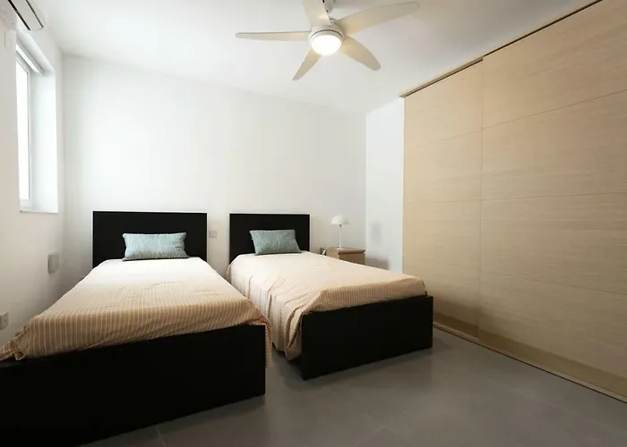 Haustierfreundliches Ferienwohnung Mellieha Bay Waters Edge No. 160